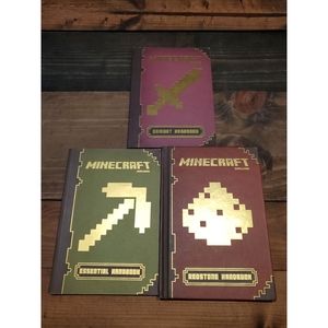 Mojang MINECRAFT Combat/Essentials/Redstone Handbook Lot of 3 Like New